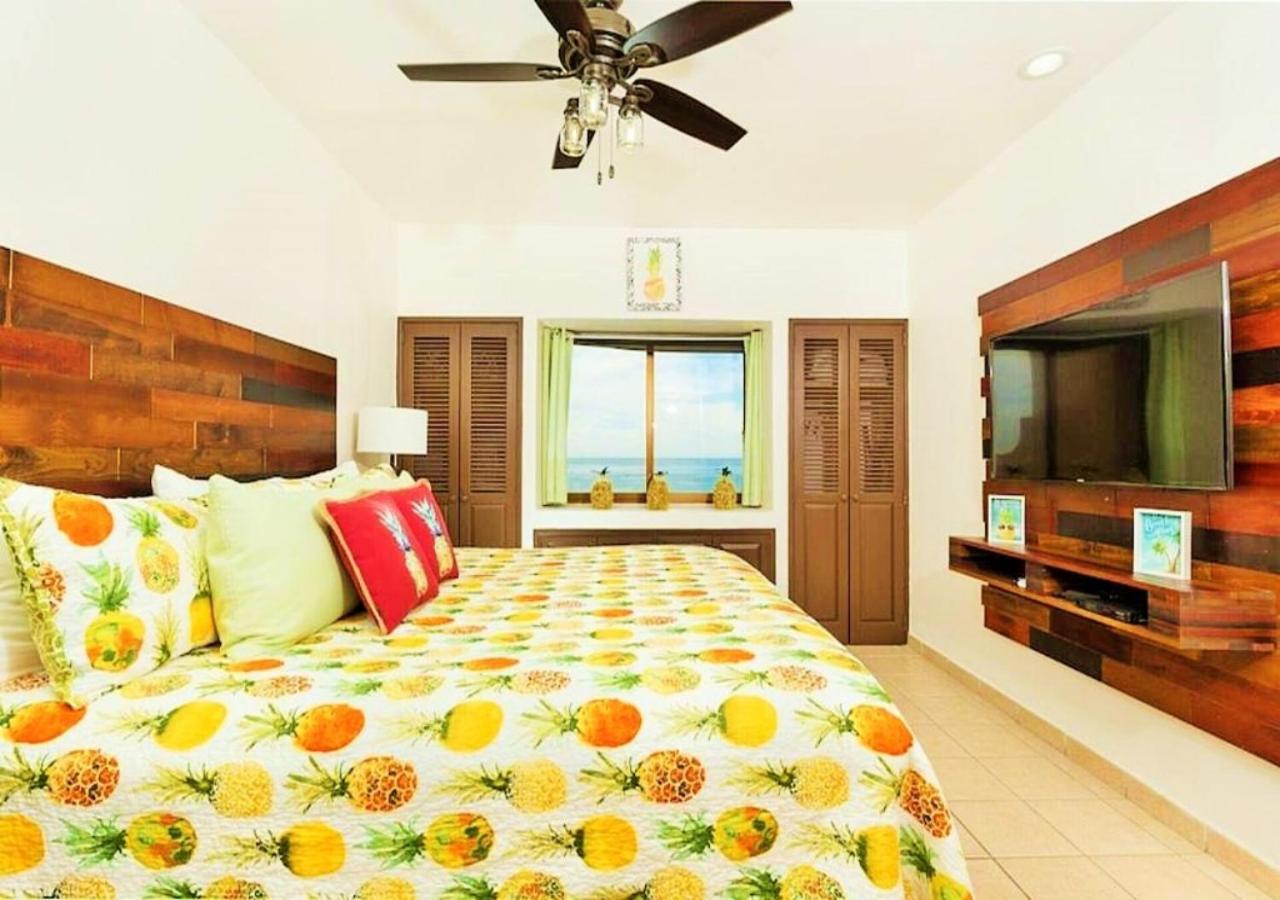 Right On The Beach! Rocky Point Condo Rental - 2 Bedroom Penthouse Beachfront Экстерьер фото