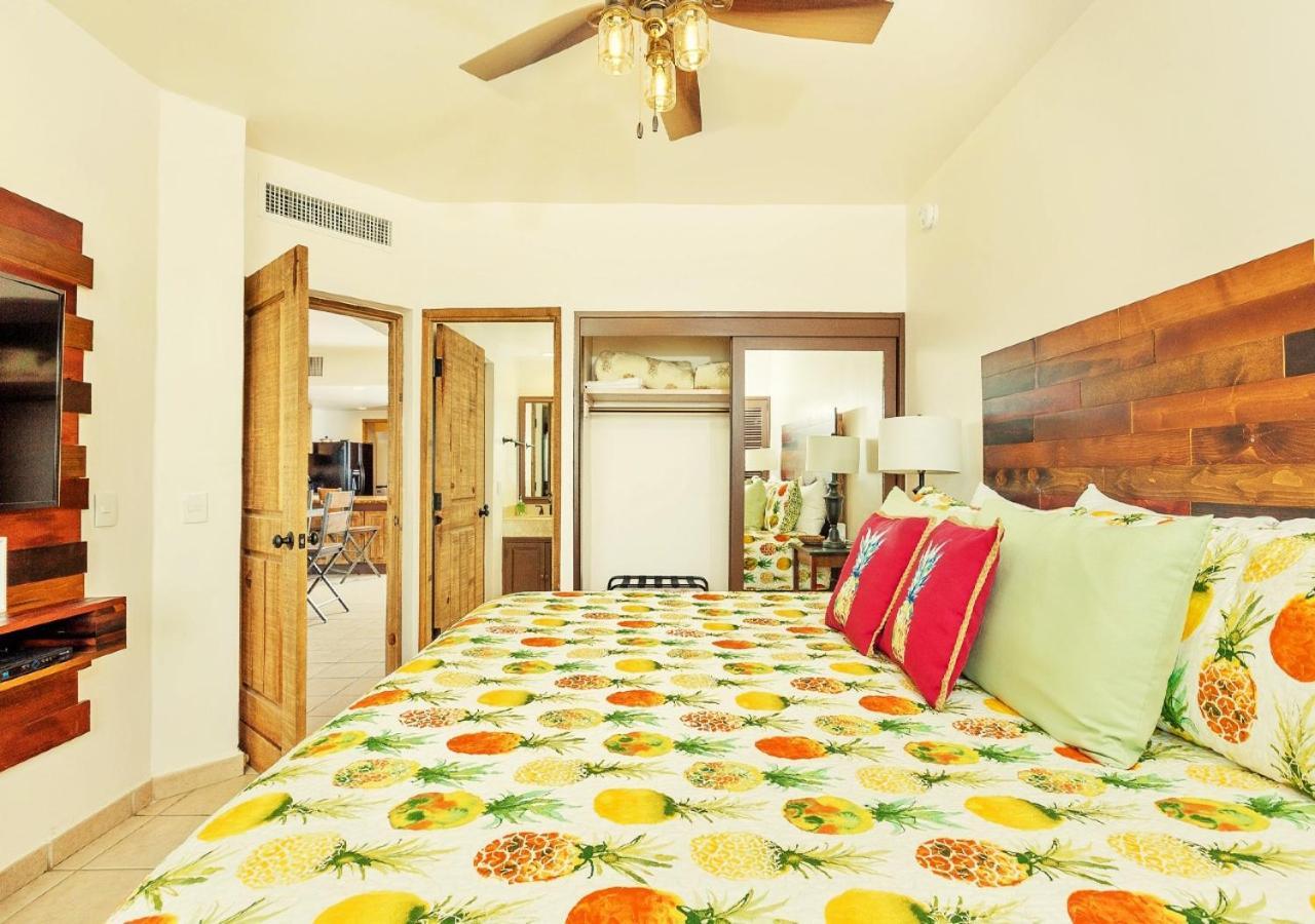 Right On The Beach! Rocky Point Condo Rental - 2 Bedroom Penthouse Beachfront Экстерьер фото